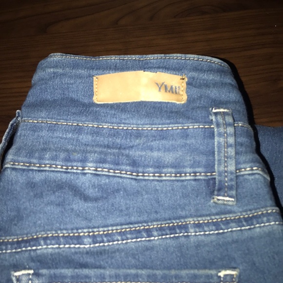 Size 3 High rise Jeans - Picture 4 of 4